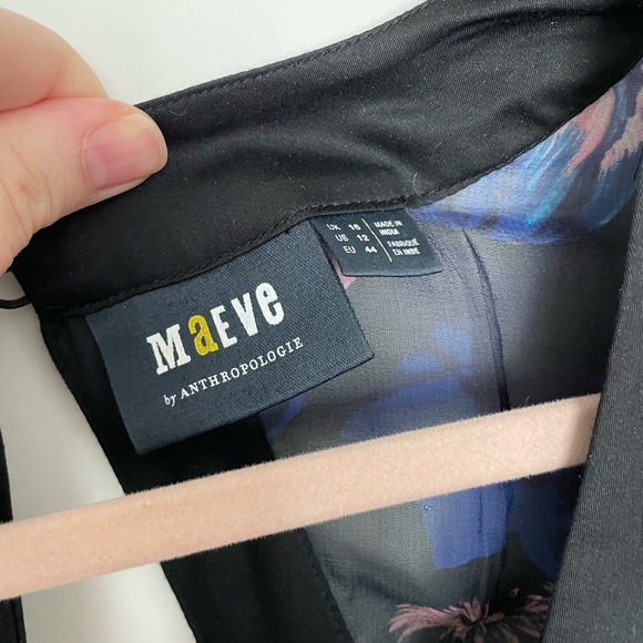 Maeve Deep-V Printed Maxi Dress Anthropologie - Picture 6 of 9